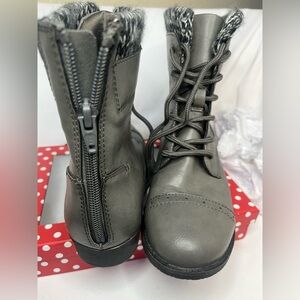 MUDD Charcoal Lace-Up Combat Boots
